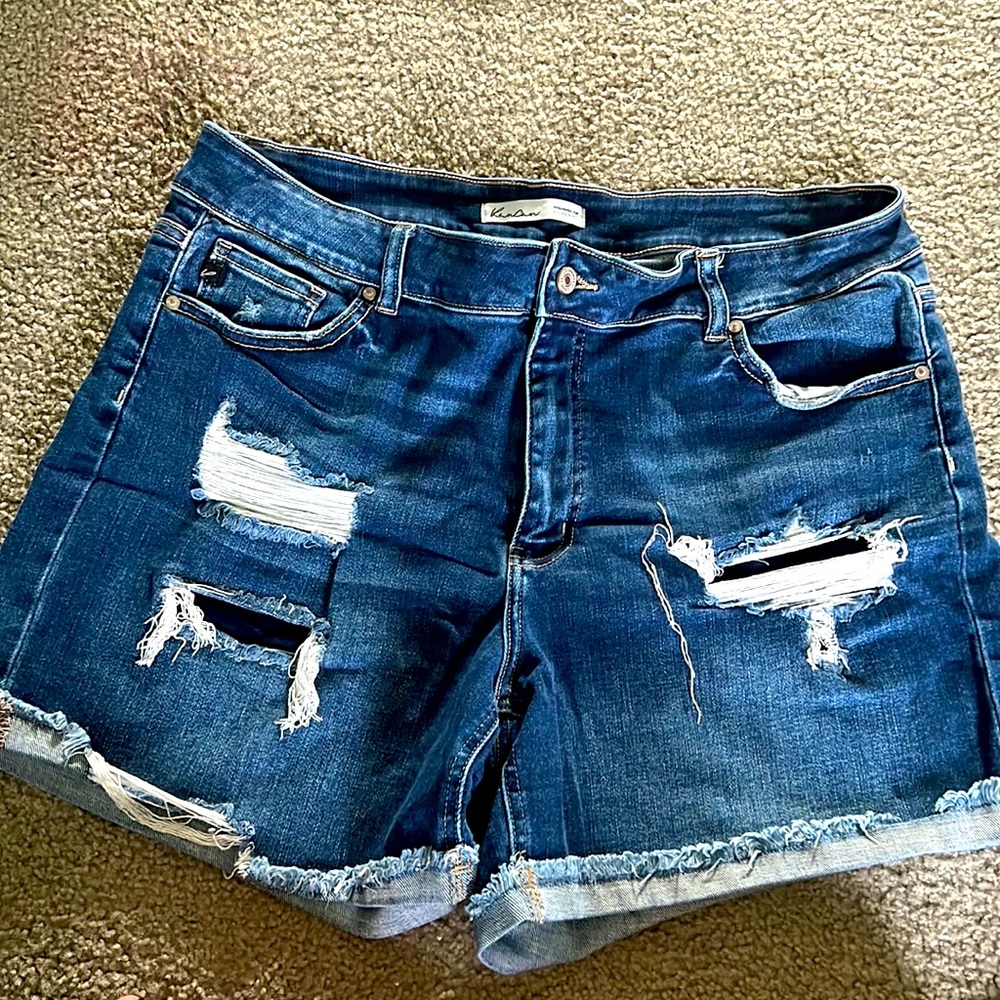 KanCan exclusively for Maurice’s jean shorts 6” like new